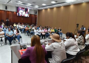 Comisión de Asuntos Obreros del Congreso del Estado atendió a personal del Sector Salud