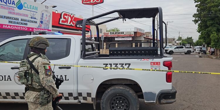 Ejecutan a balazos a un joven en Infonavit Barrancos