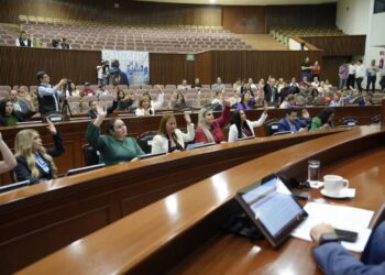 Congreso de Sinaloa aprueba reforma para garantizar identidad de hijas e hijos de personas jornaleras agrícolas