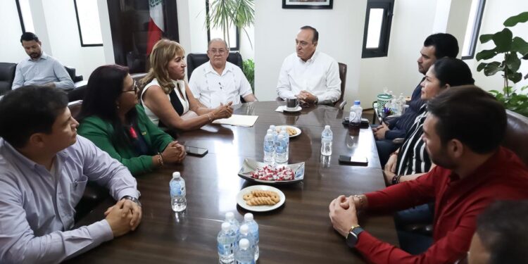 Congreso de Sinaloa y Ayuntamiento de Ahome coordinan agenda para atender demandas ciudadanas