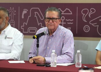 Gobierno de Sinaloa exhorta a población a reportar a CFE casos de “apagones”