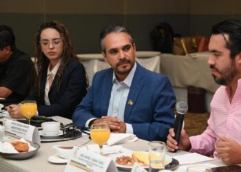 La UAS abre encuentro con el Consejo Intercamaral de Culiacán para escuchar sus propuestas y sumarlas al Plan de Desarrollo Institucional