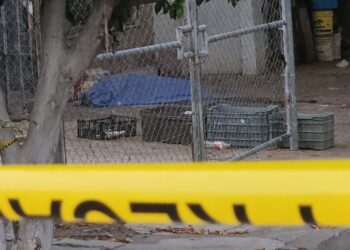 Asesinan a tres hermanos en una “jugada” en la colonia Pinos