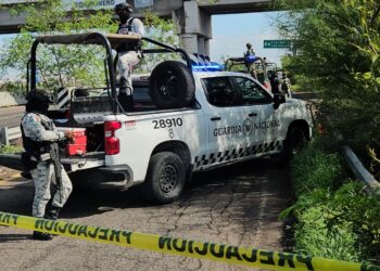 Localizan a un hombre asesinado a balazos en la carretera Culiacán-Eldorado