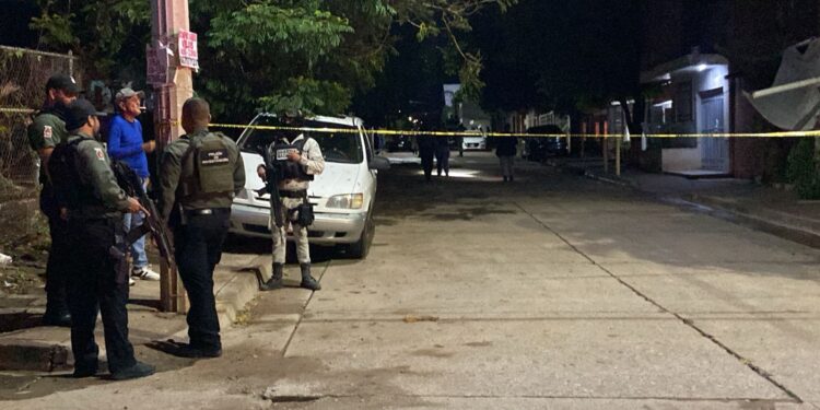 Asesinan a un hombre en la Rosario Uzárraga