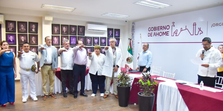 Secretario de Salud, Dr. Cuitláhuac González Galindo toma protesta al Comité de Salud Municipal en Ahome