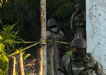 Encuentran a una pareja asesinada a balazos en la colonia Real de Minas