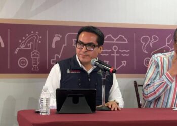 Lluvias en Culiacán dejan caída de árboles, especular y apagones en colonias: PC