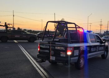 Durante persecución en el sector de la USE, autoridades aseguran a un probable delincuente y un vehículo