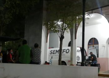 La mujer que resultó herida en atentado a policía, falleció cuando recibía atención médica en el Hospital Civil