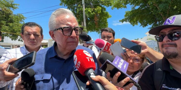 Policías escoltarán a trabajadores de la CFE en zonas con violencia: Rocha Moya