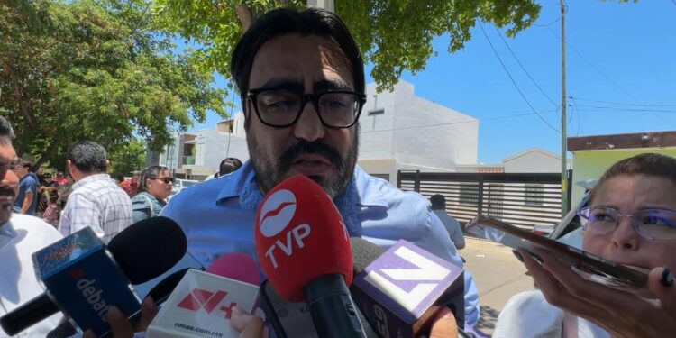 Cero cobro de impuesto a negocios en vía pública: Alcalde al refrendar apoyo a comerciantes