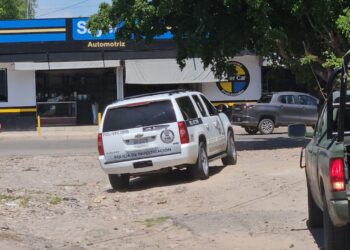 Matan a un menor de edad y un joven resulta herido durante ataque a una Jugada en la Pemex