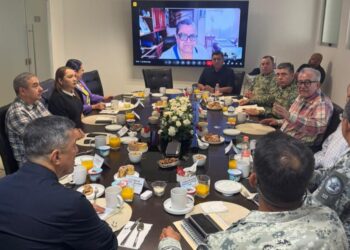 Preside el Gobernador Rocha Moya reunión de la Mesa de Seguridad en la SSPE