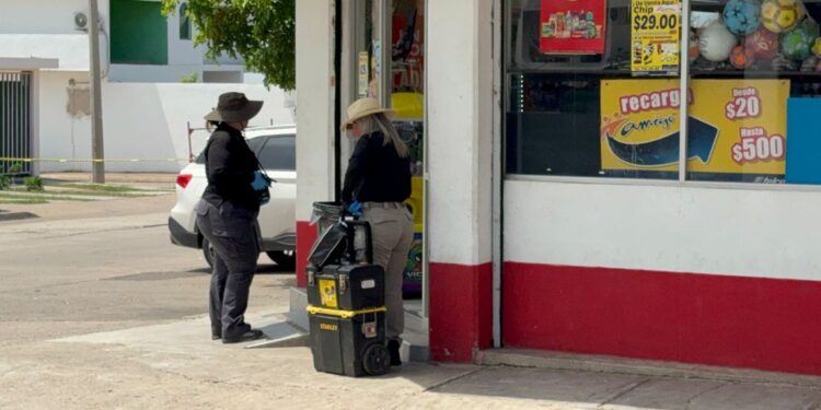 Matan a balazos a comerciantes de Lomas del Sol