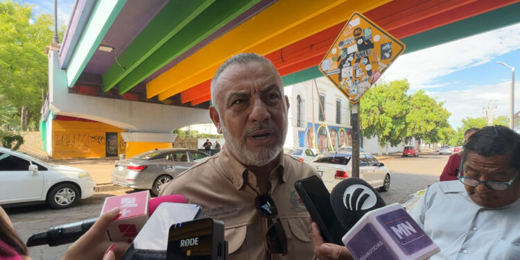 Sancionarán a choferes que cobren tarifa con aire y no lo enciendan: Vialidad y Transportes