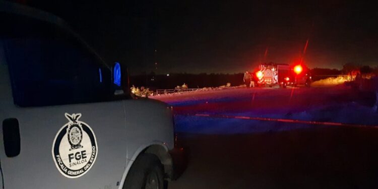 Chocan Tsuru y Volkswagen sobre “La Costerita”, un adulto mayor murió durante el accidente