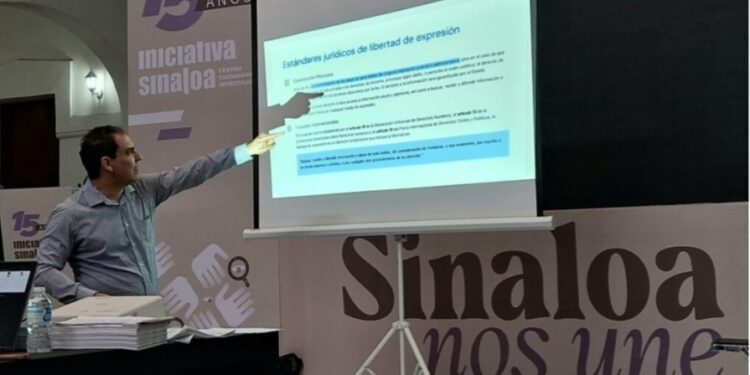 Nuevas reformas legislativas amenazan a la libertad de expresión en México, advierte Alejandro Rojas