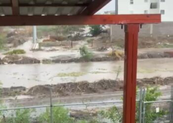 Alcalde exhorta a la población no cruzar arroyos ni circular por zonas inundadas