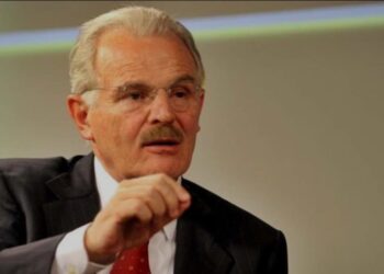 No podemos permitir que intereses privados, agiotistas de la familia Labastida busquen frenar la Planta Mexinol: Rocha