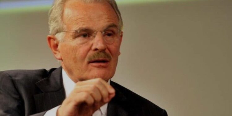 No podemos permitir que intereses privados, agiotistas de la familia Labastida busquen frenar la Planta Mexinol: Rocha