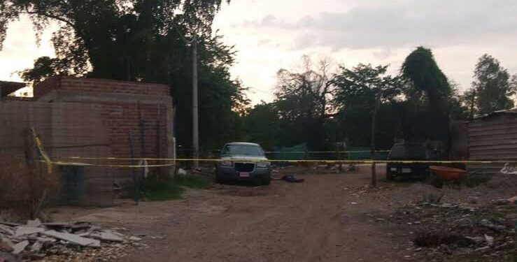 Grupo armado asesina a dos hombres en la colonia Las Cucas