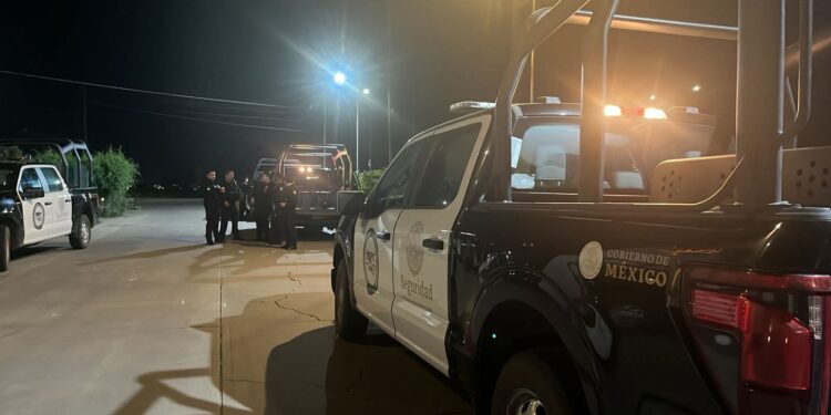 Abandonan a un asesinado a un costado donde se hospedan los elementos de la SSyPC