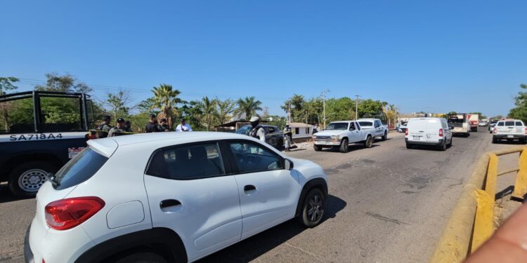 Atacan a balazos y “revientan” por lo menos 6 casas en El Limón de Los Ramos