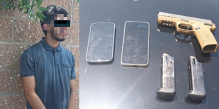 Detienen a un civil en posesión de un arma de fuego, municiones y teléfonos celulares