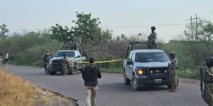 Hallan a un desconocido sin vida a un costado del canal “El 7” en Aguaruto