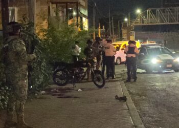 Fallece motociclista al chocar contra camioneta en la Guadalupe Victoria