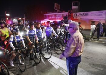 Más de mil ciclistas, corredores y patinadores participan en la Rodada y Carrera por la Paz y contra las Adicciones Altata Rush 2025