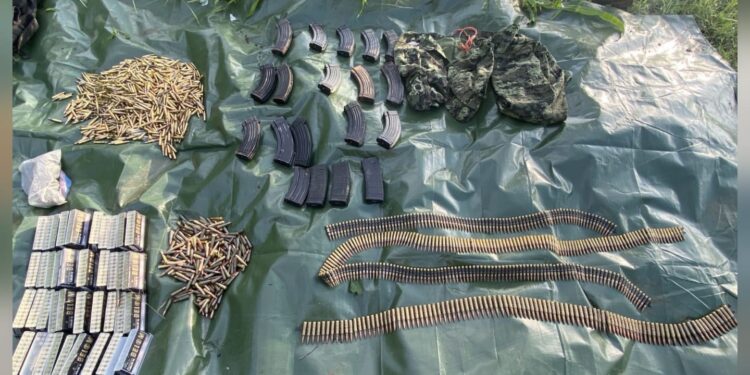 En San Ignacio, asegura armas largas, cargadores y más de 3 mil cartuchos