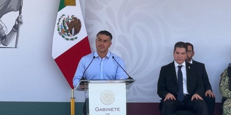 Bajan homicidios dolosos en Sinaloa; por día se registran 3.6: Harfuch durante entrega de 100 patrullas y vehículos blindados