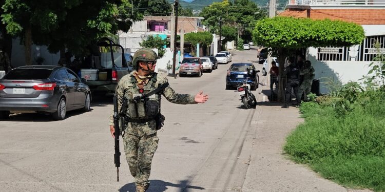Grupo armado “levantó” a un hombre en la colonia 10 de Mayo
