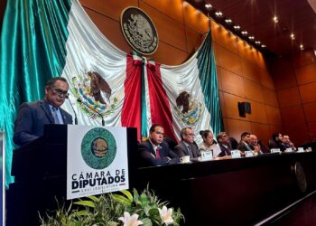 La UAS hace entrega a la Cámara de Diputados Federal los Estados Financieros Auditados e Informes de Avances Académicos 2024