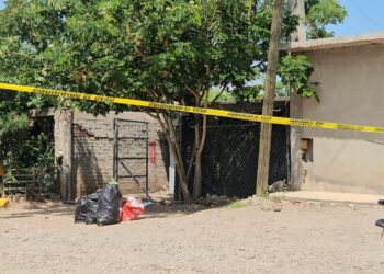Asesinan a dos hombres y una mujer en la colonia Felipe Ángeles