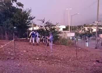 Asesinan con ráfagas de AK-47 a un joven en Los Huizaches