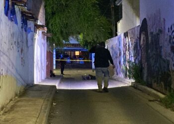 Abandonan el cuerpo de un hombre decapitado en la colonia Centro de Culiacán