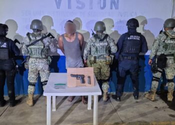Tras una agresión, Grupo Interinstitucional detiene a un civil armado; tenía orden de aprehensión por robo a comercio