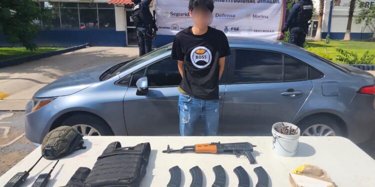 Detienen a un civil con arma larga, municiones y droga en Mayorca Residencial