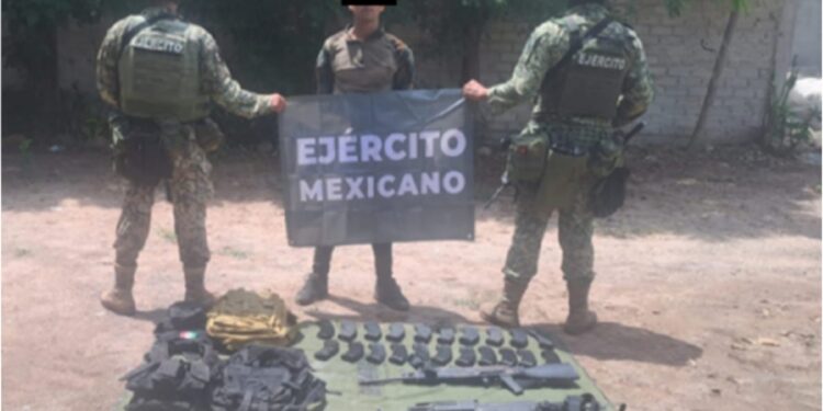 Grupo Interinstitucional asegura armas largas y municiones en municipio de Elota