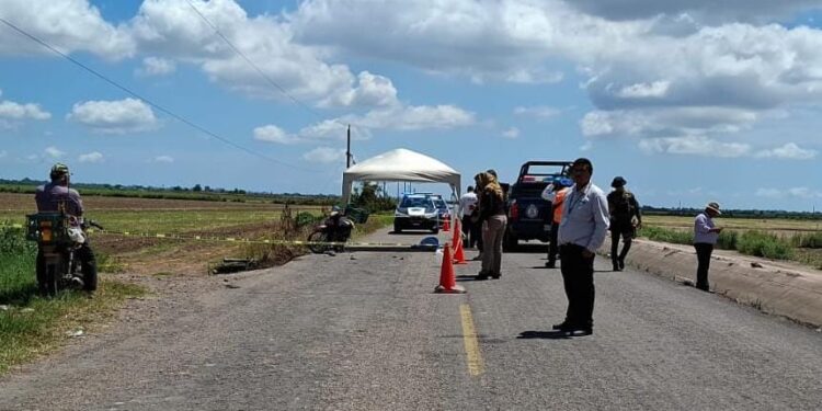 Chocan dos motos de frente dejando un muerto y un herido