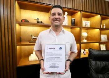 Rinde protesta nuevo director del Hospital General de Los Mochis