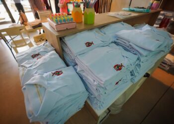 Clausura Secretaría de Economía tres negocios por operar sin autorización en Programa de Uniformes y Útiles escolares