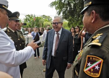 Se trata de un “relevo” los  300 elementos del ejército que arribaron a Culiacán: Rocha