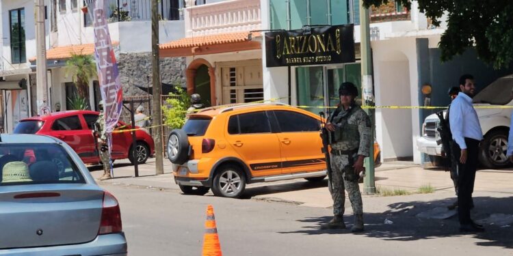 Ejecutan a balazos a un estilista en Barrancos