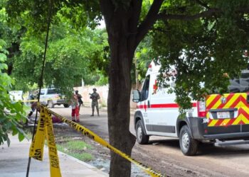 Ejecutan a balazos a una mujer y un hombre en Bachigualato que habian sido privados de la libertad