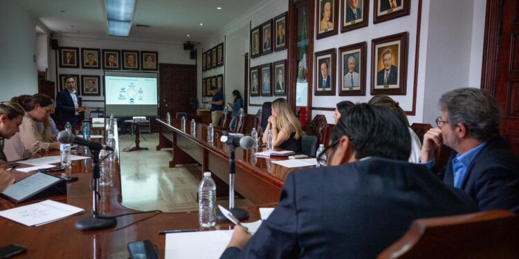 Ayuntamiento analiza elenco artístico y cultural para festejos del 494 Aniversario de Culiacán