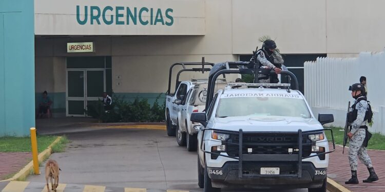 Refuerzan seguridad en hospitales de Sinaloa tras recientes ataques